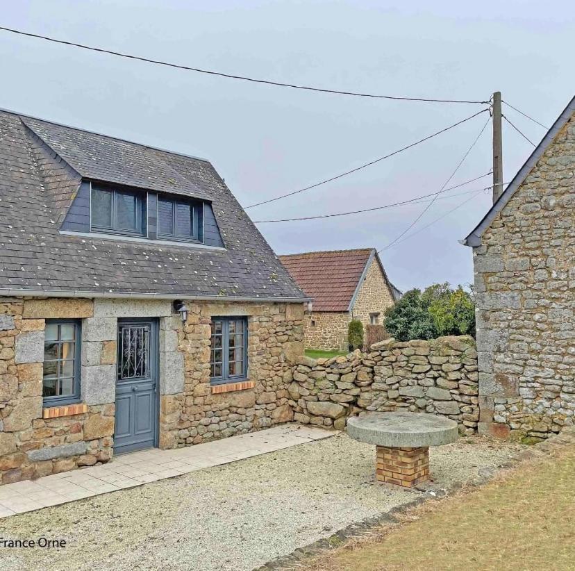 Le P'Tit Suisse Normand Villa Putanges Exterior photo